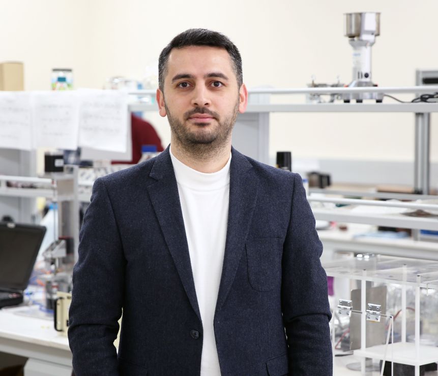 Dr. Onur Aras
